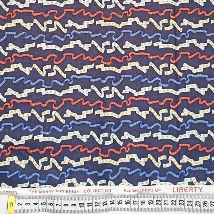 Liberty - All Wrapped up with Metallic- L028