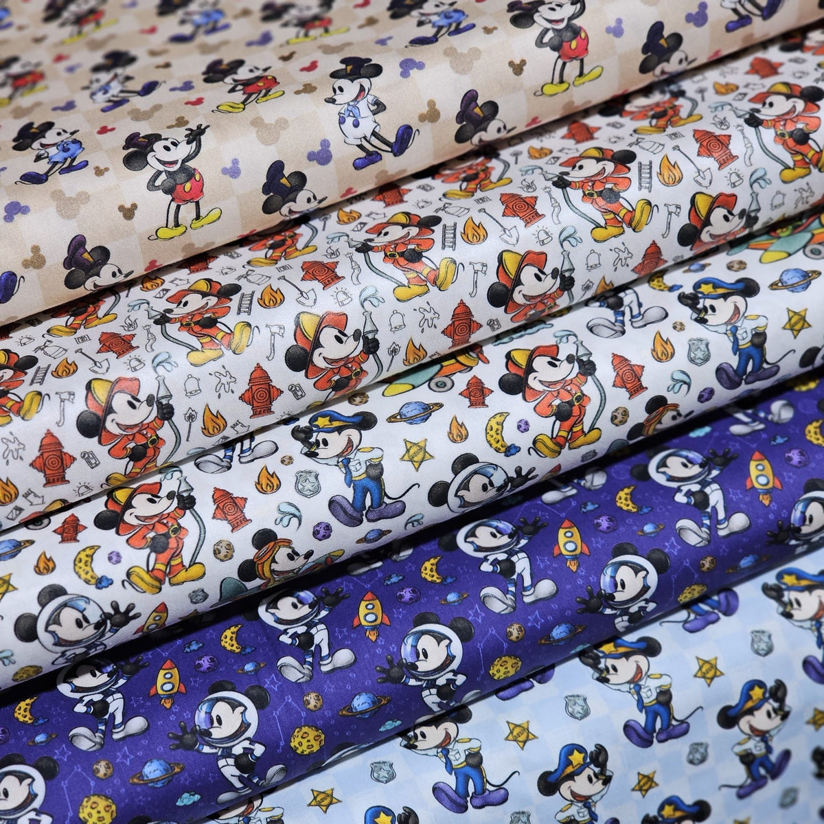Mickey Mouse Steamboat Collection - CC061