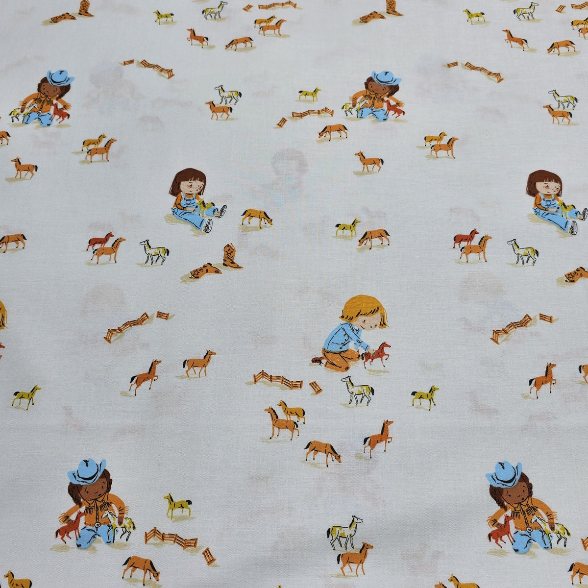 Windham - Far Far Away 3 by Heather Ross - W004