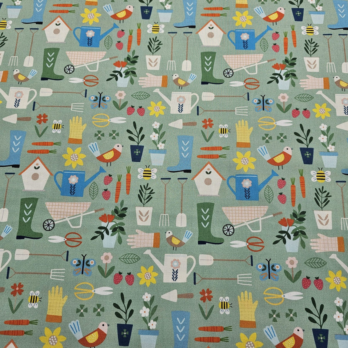 Dashwood Studio - Gardening by Sally Payne  - D059