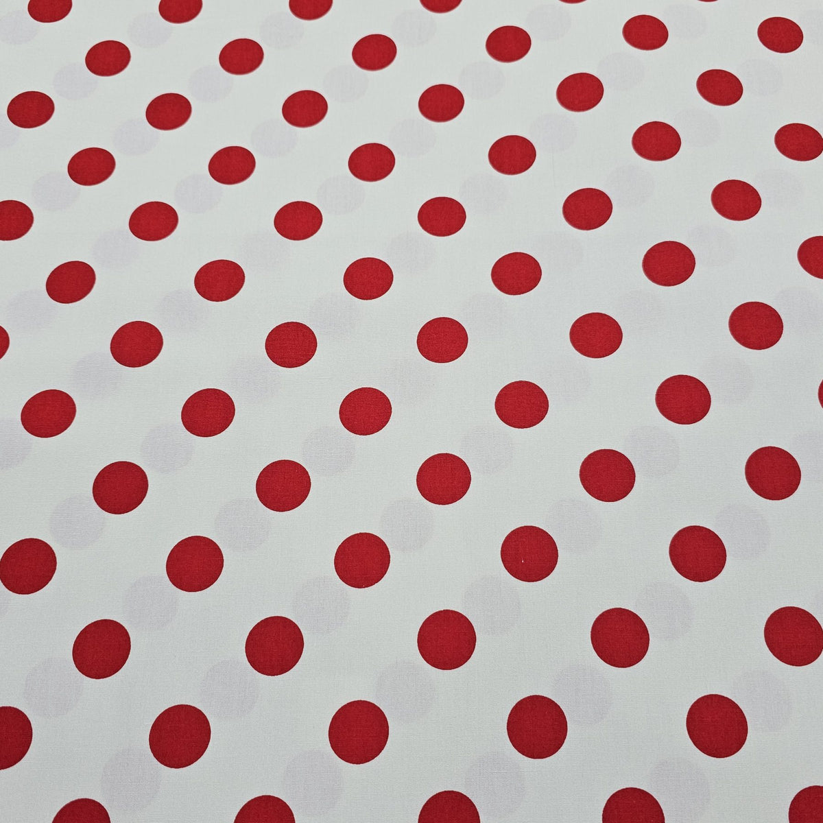 Sevenberry - White with red dots S0053