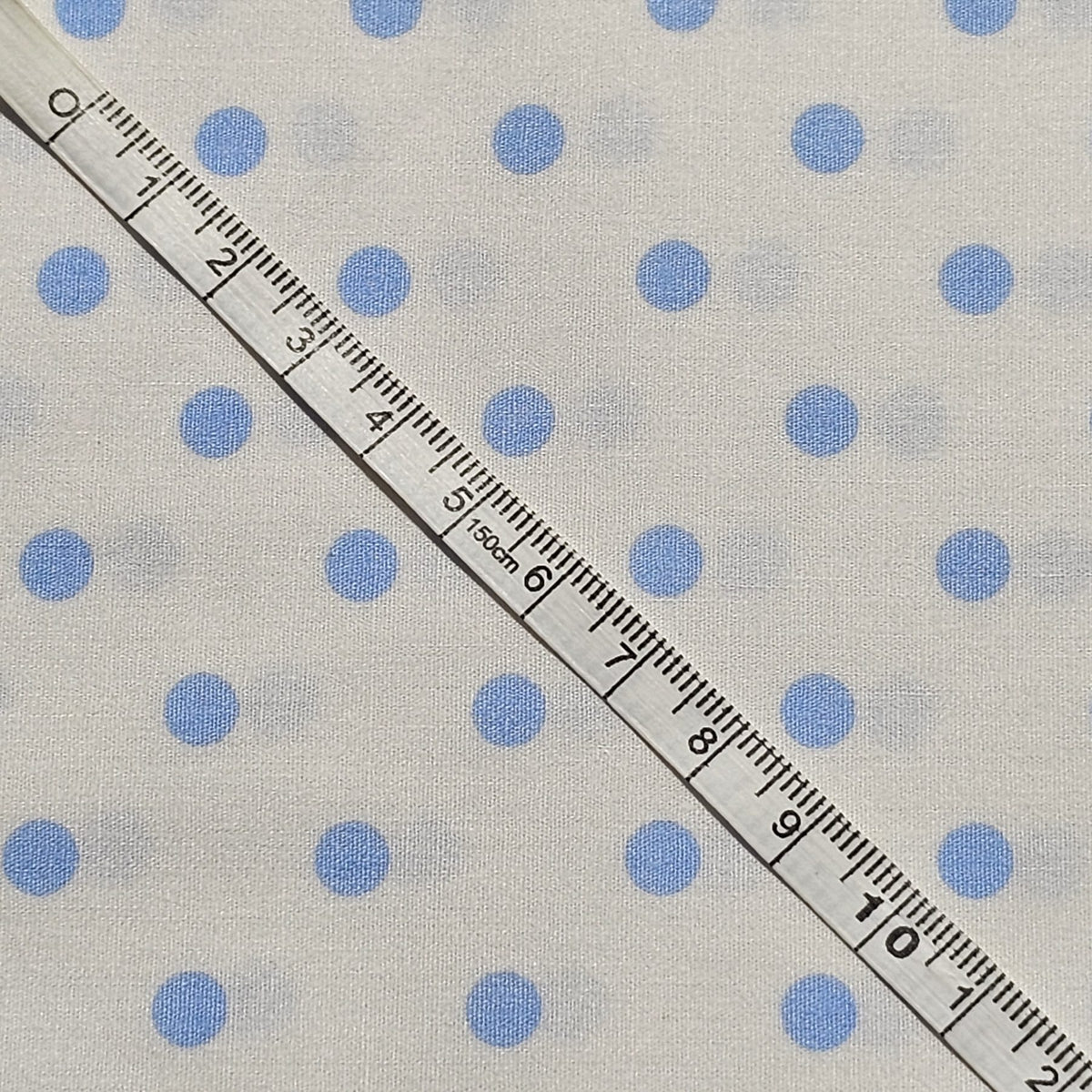 Sevenberry - White with light blue dots S0030