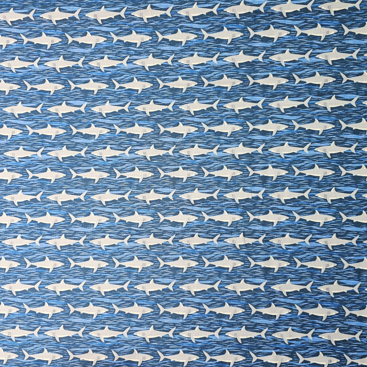 Makower - Deep Blue Sea Sharks - M161