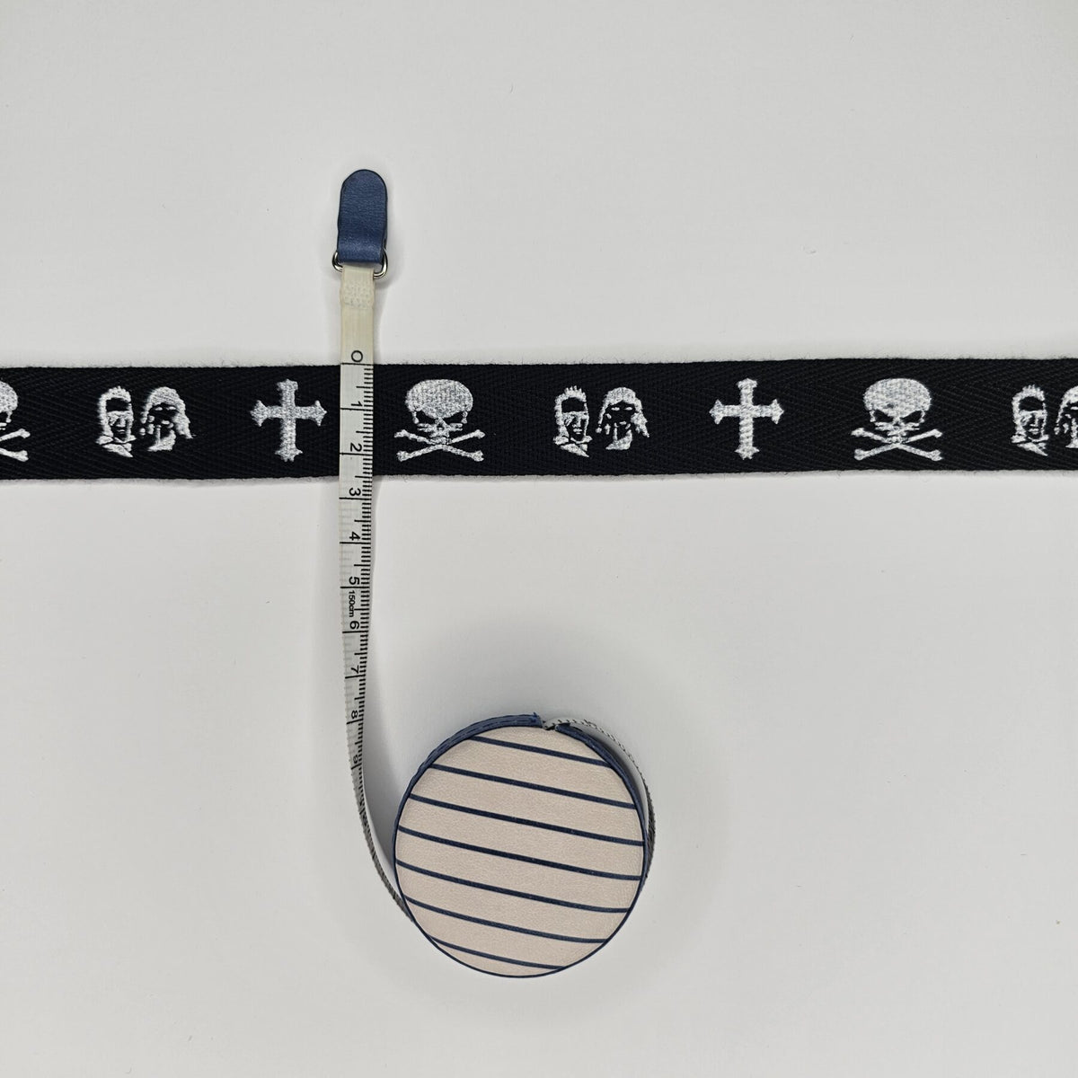 Skulls Trimmings - 3 metres - TP3007
