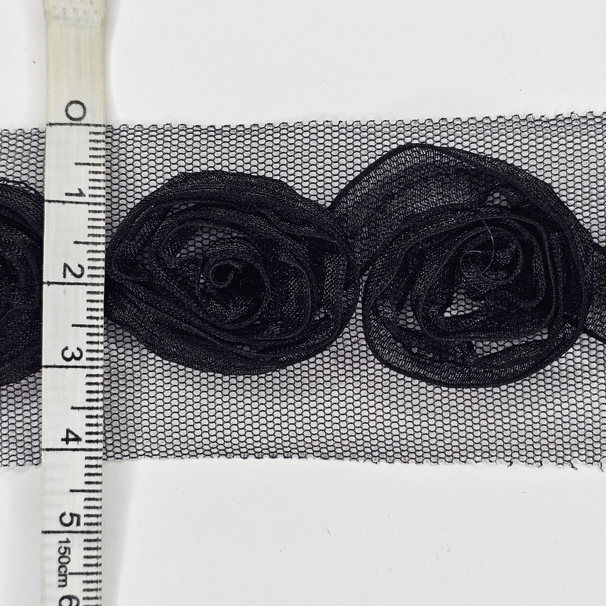 3D Flowers Black Medium Trimmings - 3 metres - TP3027