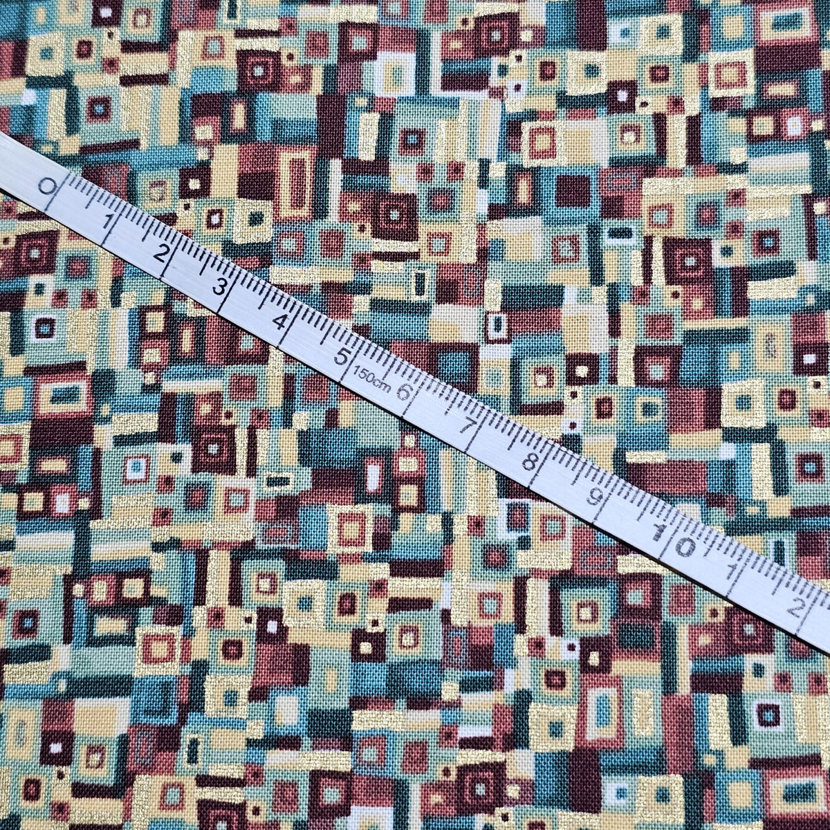 Makower - Golden Patchwork - M195