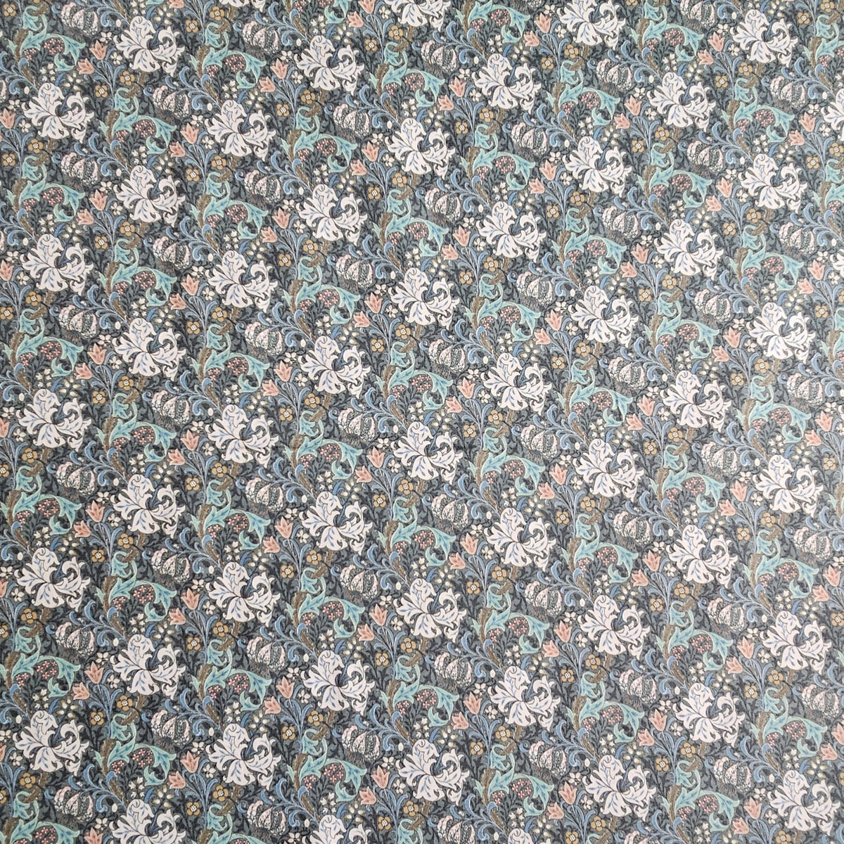 William Morris - Golden Lily - Dusk - CC003