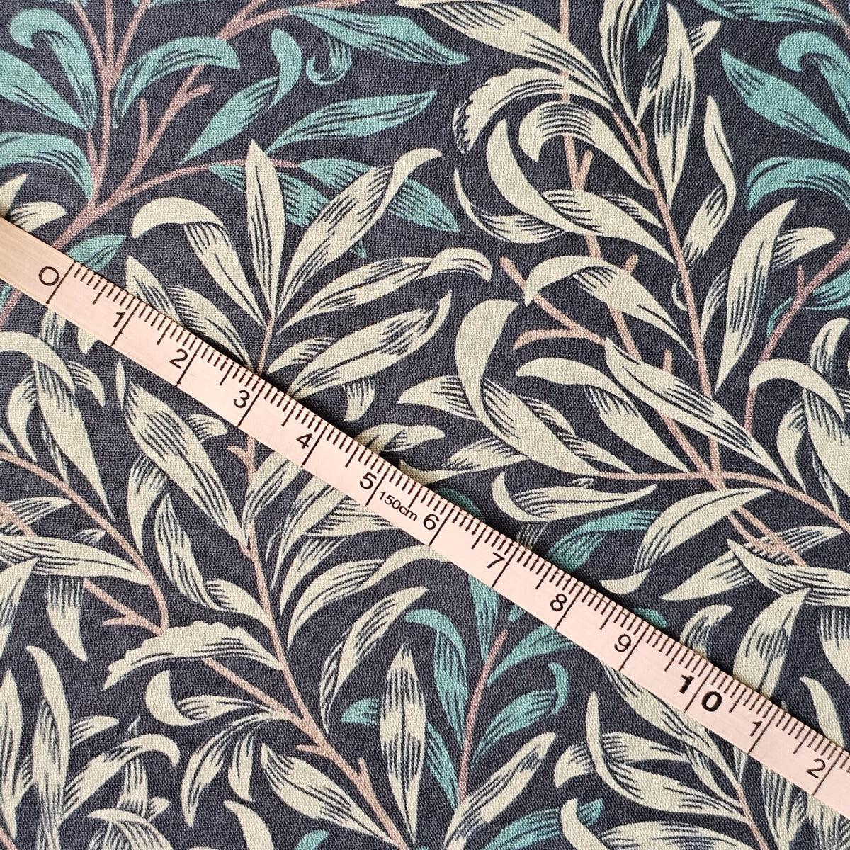 William Morris - Willow Bough - Dark Teal - CC010