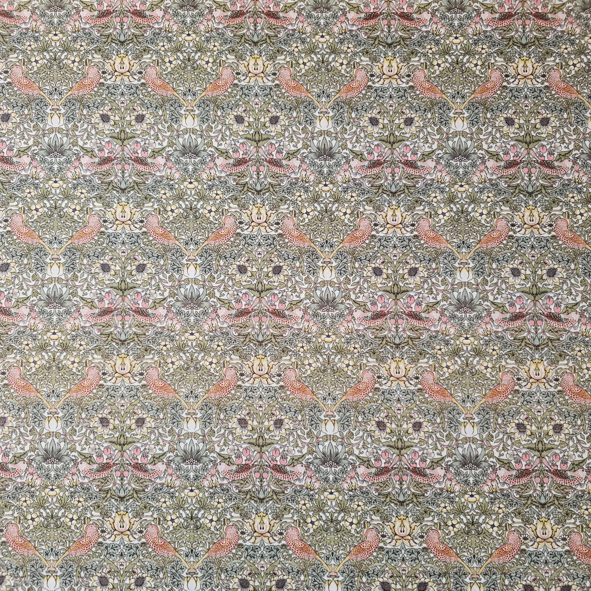 William Morris - Strawberry - Thief Blossom - CC013