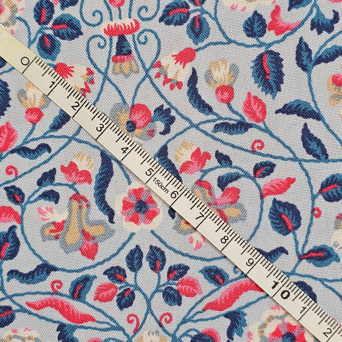 Liberty - Craft Garden Collection - Tapestry Trail - L292