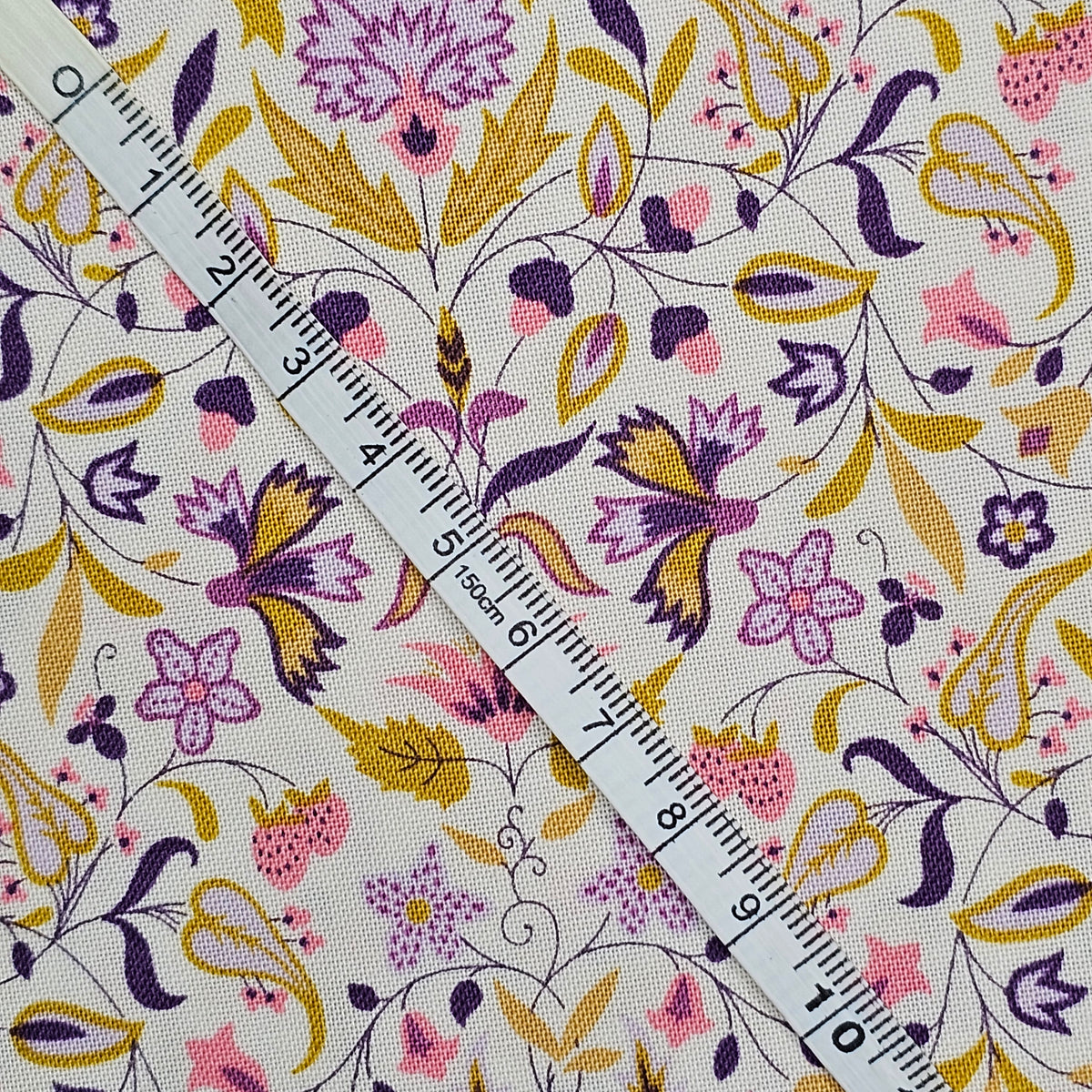 Liberty - Tudor Collection - Quilt Nouveau - L320