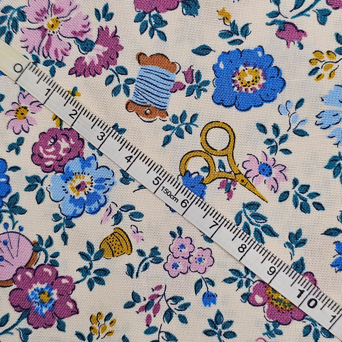 Liberty - Tudor Collection - Haberdashery Floral - L322